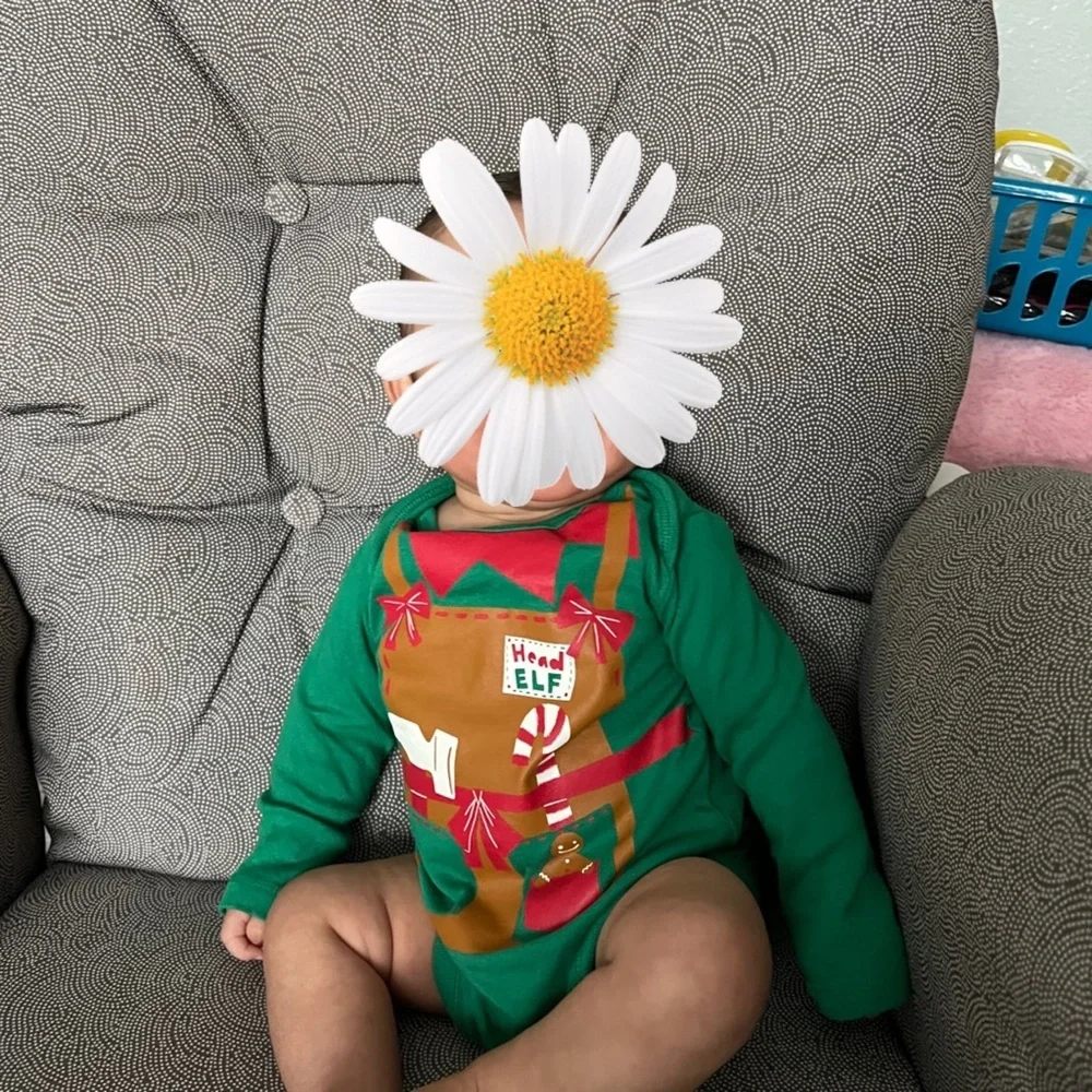 Old Navy My First Christmas Long Sleeve Bodysuit‎ DINO/onesie. Christmas/…
